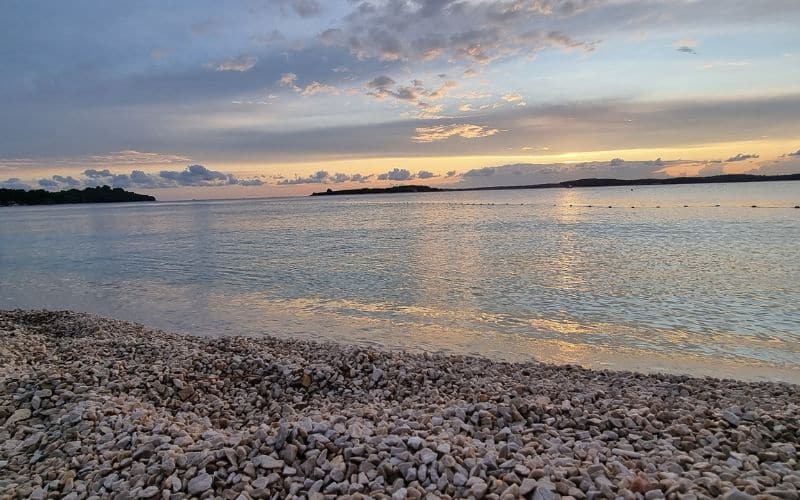 Hidrobaza Beach Pula