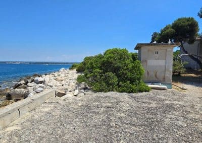 Beach Bar Island Sv. Jerolim Pula