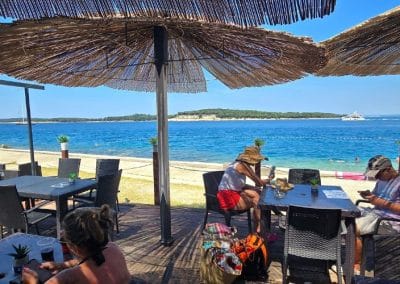Beach Bar Island Sv. Jerolim Pula