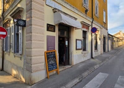 Caffe bar La Resistance Pula